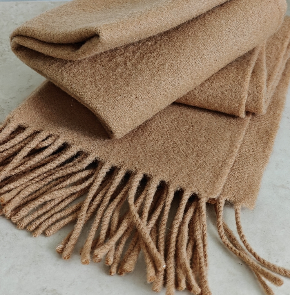 Begg & Co Camel Tone Lambeswool Scarf - Picture 4 of 6